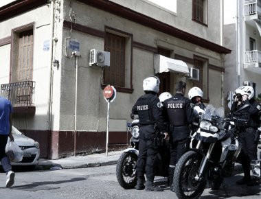 Στο στόχαστρο της ΕΛ. ΑΣ. οι «ποντικοί» των ποδοσφαιριστών - Μέσα σε 5' έχουν αδειάσει όλο το σπίτι